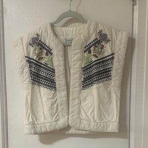 Ivory Embroidered Vest with Floral Design